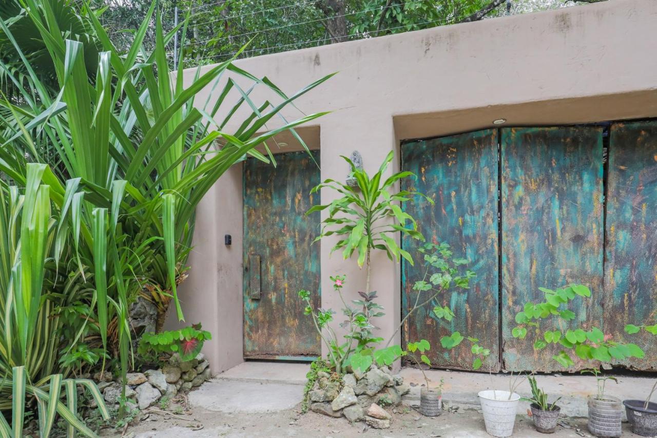 Guest House La Aldea Holistic Experience Cancun Exterior photo