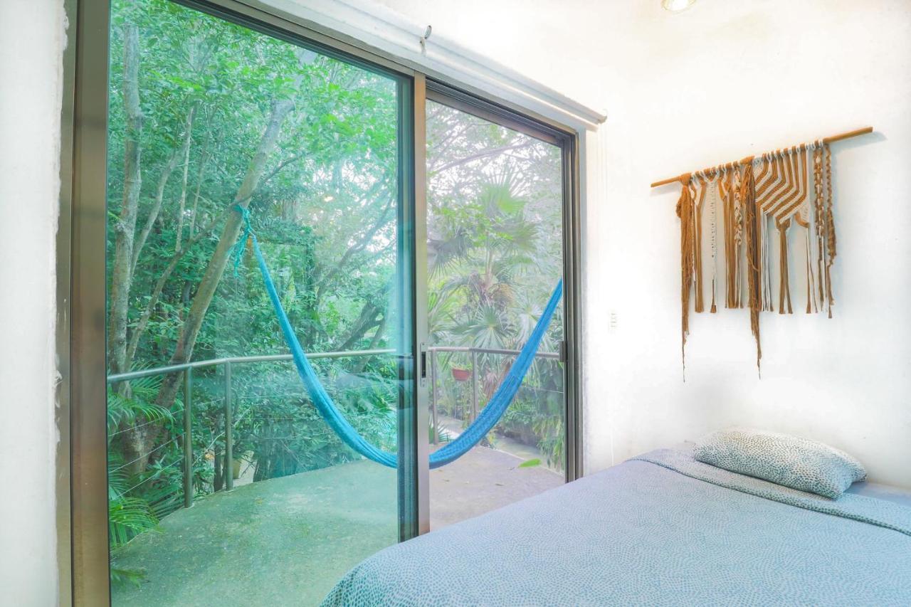 Guest House La Aldea Holistic Experience Cancun Exterior photo